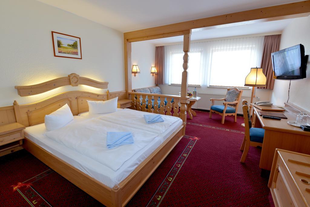 Phoenix Hotel Schaefereck Groß Strömkendorf Buitenkant foto